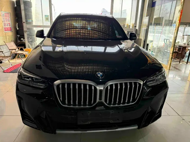 BMW X3 — Фото автомобиля 2