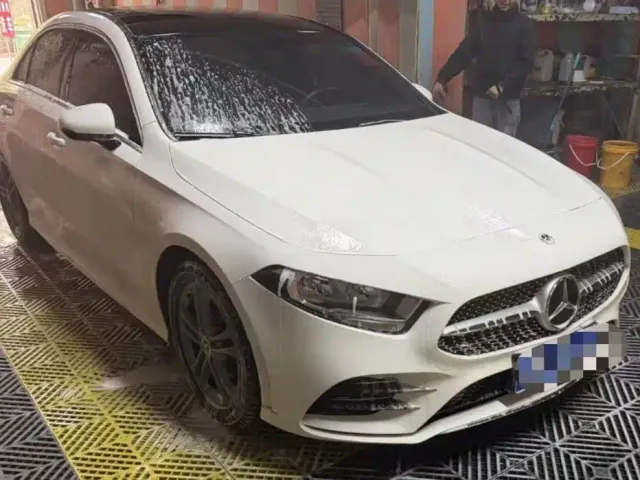 Mercedes-Benz A-Class — Фото автомобиля 2