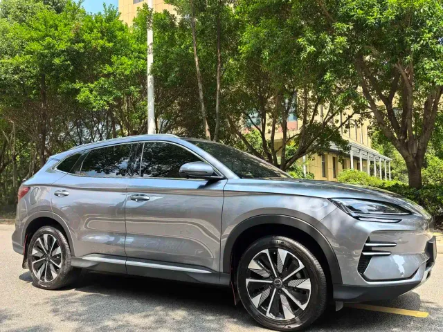 BYD Song PLUS — Фото автомобиля 3