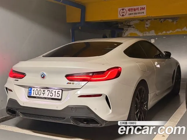 BMW 8 Series G15 — Фото автомобиля 3