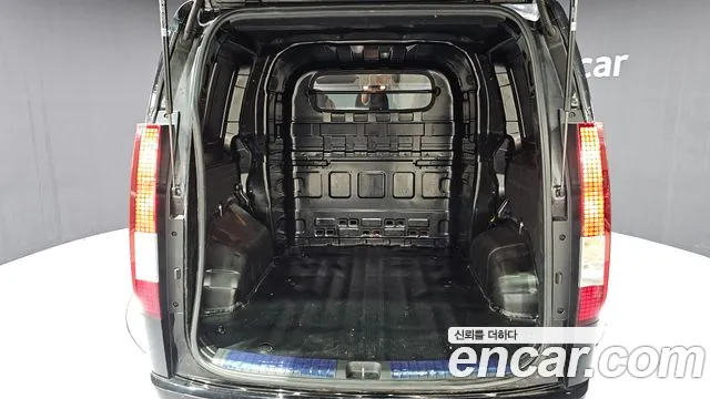 Hyundai Staria Staria Карго 5 мест — Фото автомобиля 7