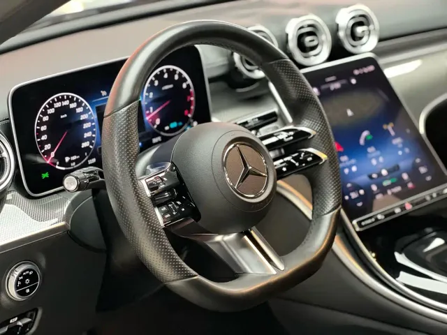 Mercedes-Benz C-Class — Фото автомобиля 7