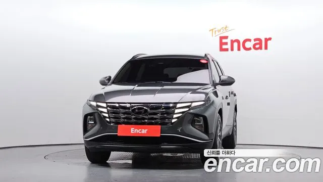 Hyundai Tucson Tucson (NX4) Бензин 1.6 турбо 2WD — Фото автомобиля 2