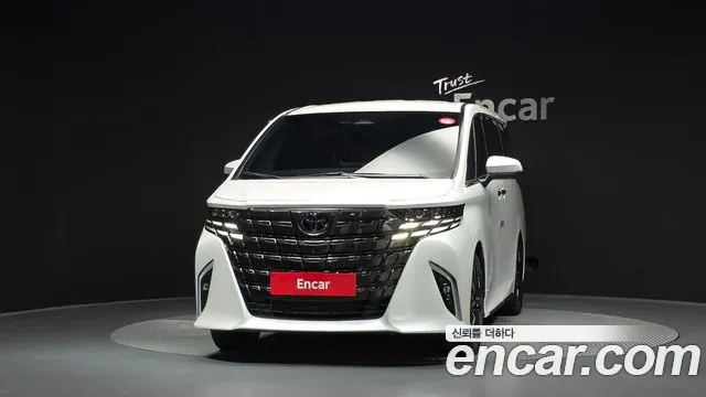 Toyota Alphard — Фото автомобиля 3