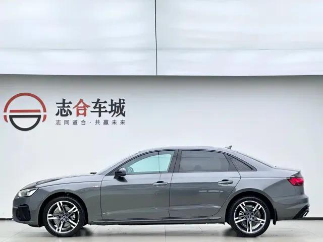 Audi A4L — Фото автомобиля 3