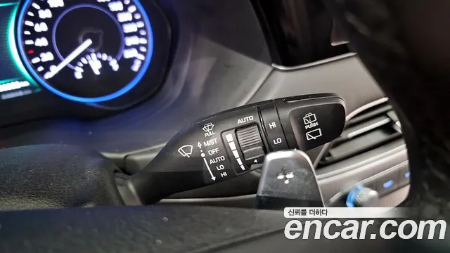 Hyundai Palisade Palisade Дизель 2.2 2WD — Фото автомобиля 16