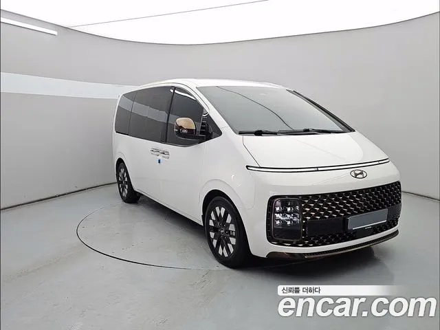 Hyundai Staria — Фото автомобиля 3
