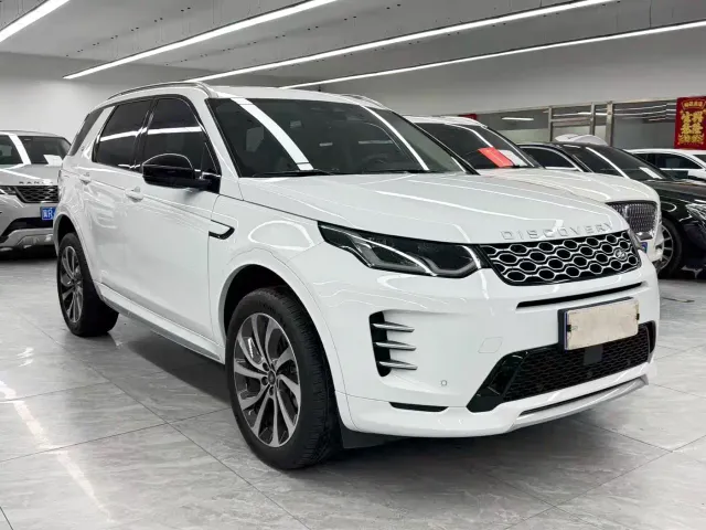 Land Rover Discovery Sport — Фото автомобиля 3