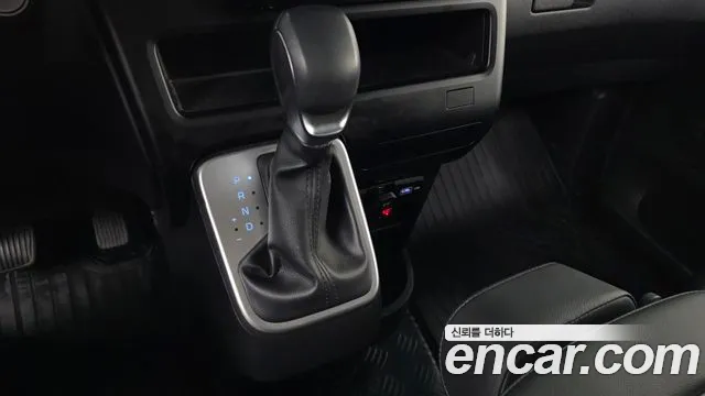 Hyundai Staria — Фото автомобиля 12