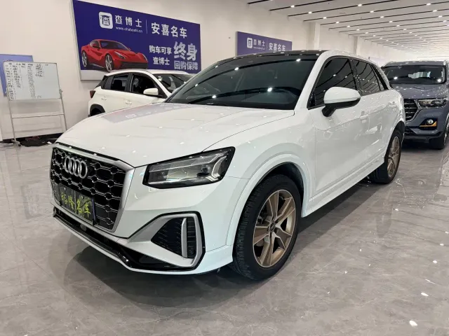 Фотография автомобиля — Audi Q2L