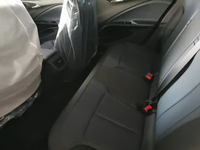 Buick Velite 6 — Фото автомобиля 16