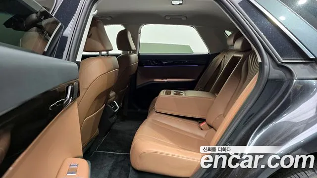 Hyundai Grandeur GN7 — Фото автомобиля 12
