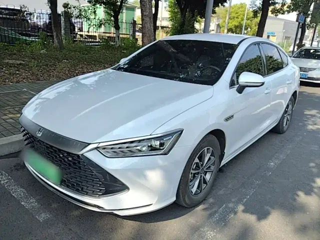 Фотография автомобиля — BYD Qin PLUS
