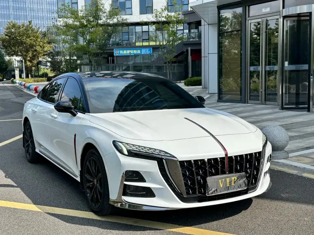 Hongqi H6 — Фото автомобиля 3