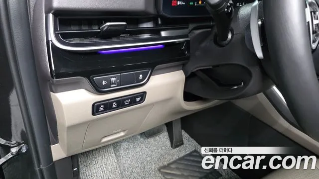 Kia Canival Новый Carnival 4 поколение Бензин 7 мест Signature — Фото автомобиля 24