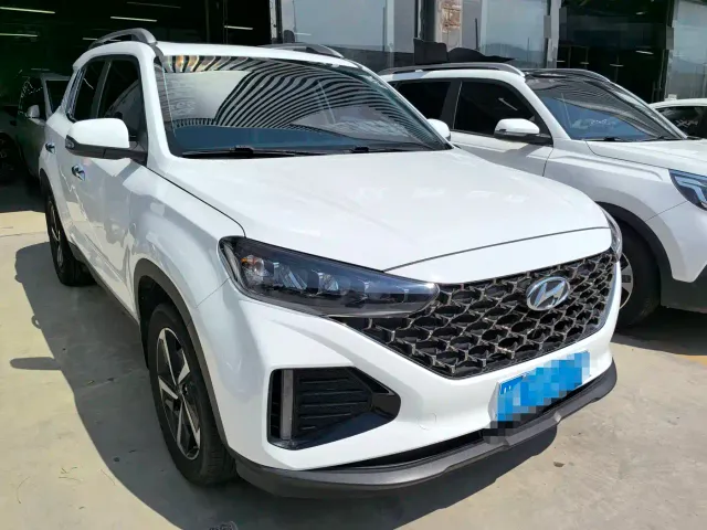 Hyundai ix35 — Фото автомобиля 3