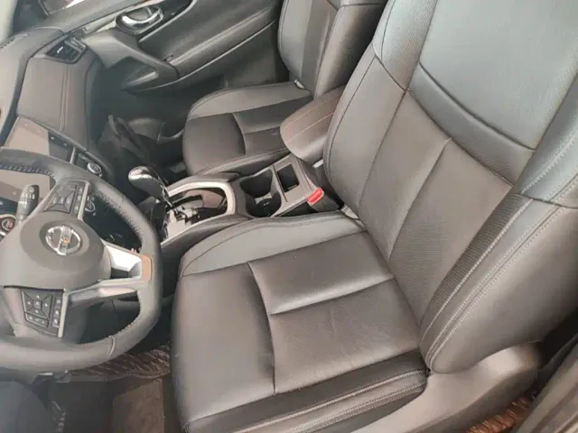 Nissan X-Trail — Фото автомобиля 14