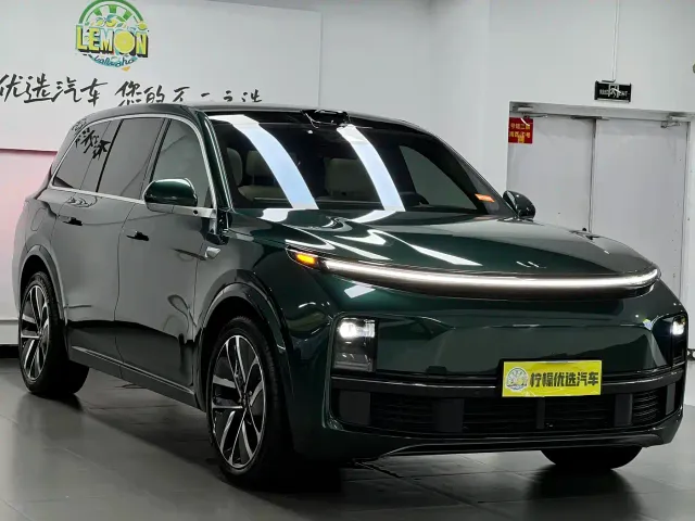 Li Auto L9 — Фото автомобиля 4