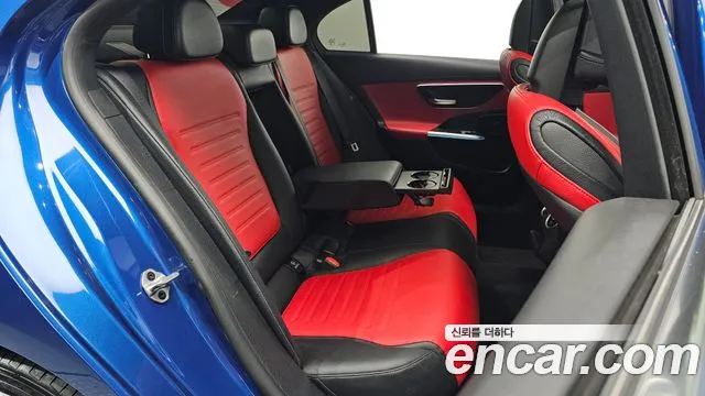 Mercedes-Benz C-Class — Фото автомобиля 11