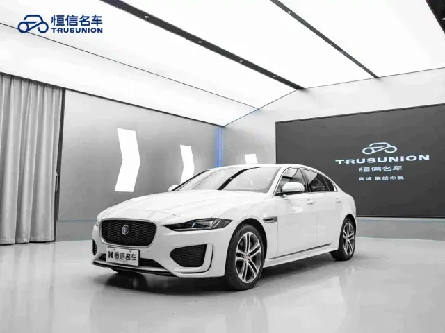 Jaguar XEL — Фото автомобиля 3