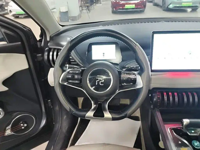 BYD Yuan PLUS — Фото автомобиля 10