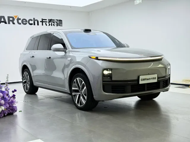 Li Auto L9 — Фото автомобиля 4
