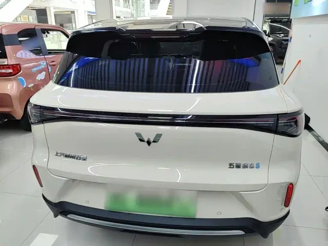 Wuling Bingo S — Фото автомобиля 5
