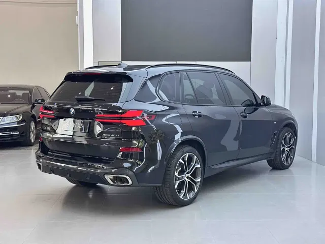 BMW X5 — Фото автомобиля 4