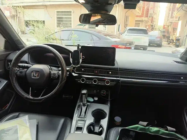 Honda Civic — Фото автомобиля 12