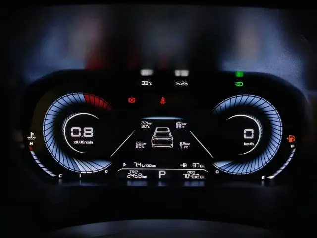 Geely Emgrand — Фото автомобиля 11