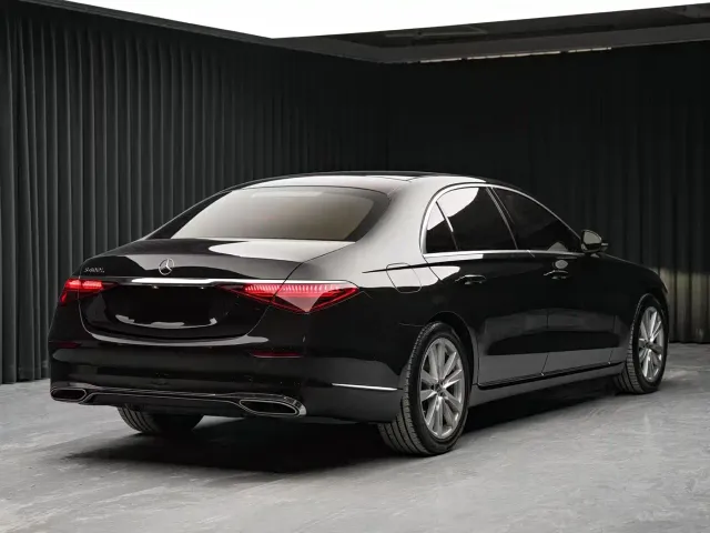 Mercedes-Benz S-Class — Фото автомобиля 4