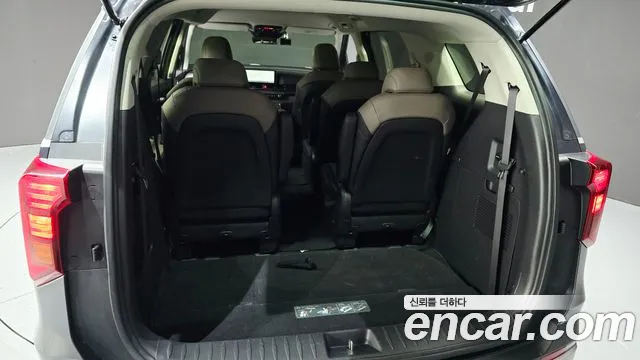 Kia Carnival 4th Gen — Фото автомобиля 23