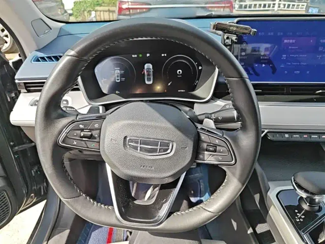 Geely Xingrui — Фото автомобиля 10