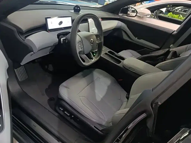 Nio ET5 Touring — Фото автомобиля 15