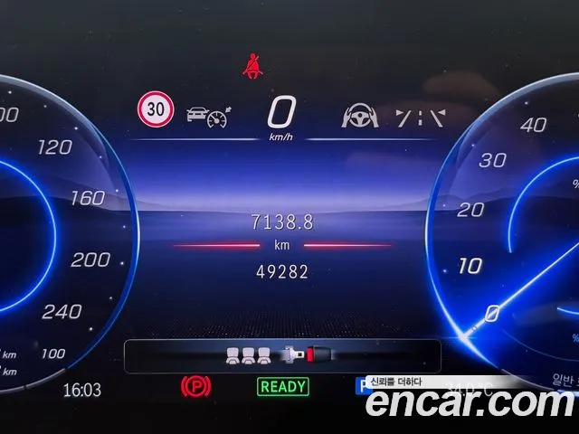 Mercedes-Benz EQS — Фото автомобиля 6