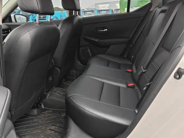 Nissan Sylphy — Фото автомобиля 8