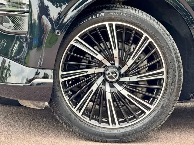 Xpeng G9 — Фото автомобиля 10