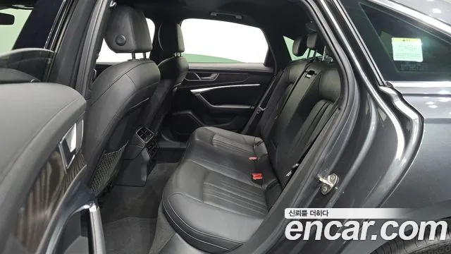Audi A6 C8 — Фото автомобиля 18