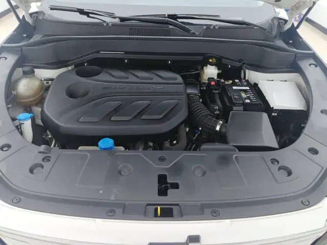 Changan Z6 — Фото автомобиля 10