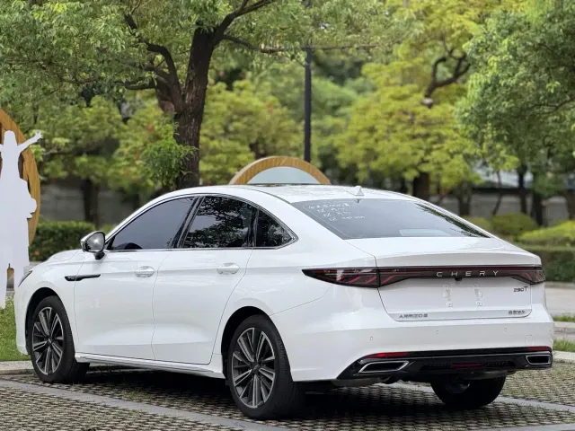 Chery Arrizo 8 PRO — Фото автомобиля 8