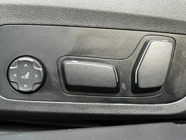 BMW 3 Series — Фото автомобиля 29