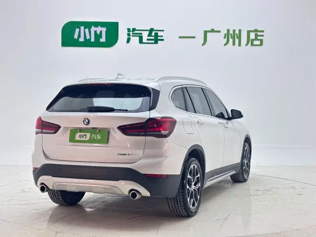 BMW X1 — Фото автомобиля 4
