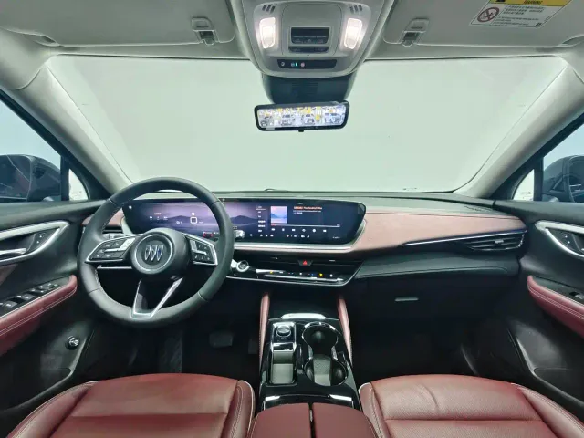 Buick Envision Plus — Фото автомобиля 9