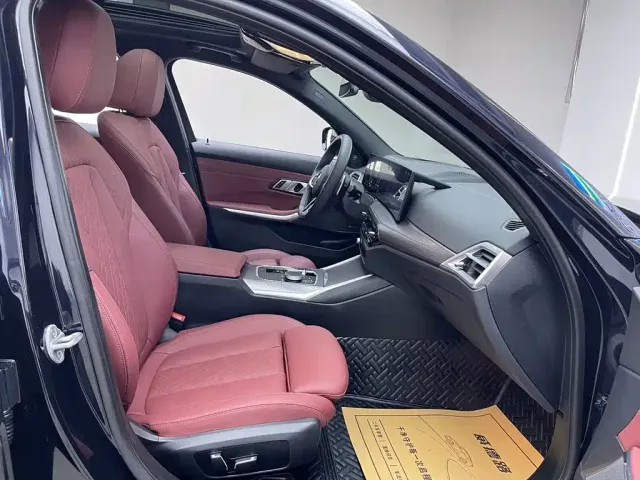BMW 3 Series — Фото автомобиля 16