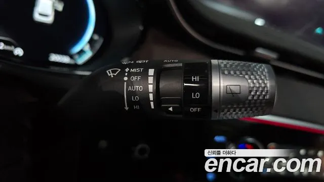 Genesis GV70 2.5T Бензин 2WD — Фото автомобиля 30