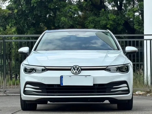 Volkswagen Golf 2021 280TSI DSG Pro — Фото автомобиля 2