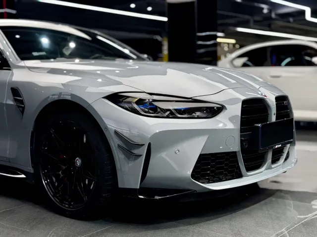 BMW M4 — Фото автомобиля 4