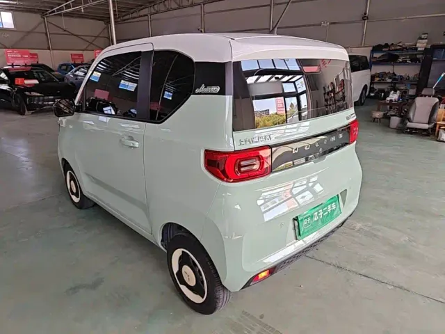 Wuling Hongguang Mini EV — Фото автомобиля 4