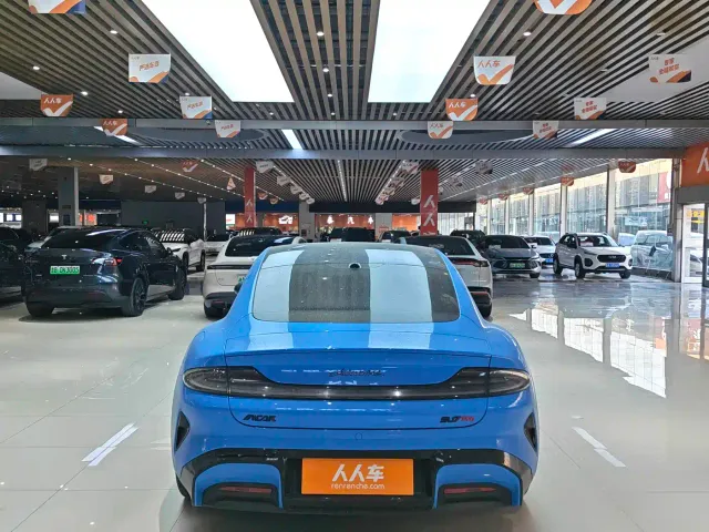 Xiaomi SU7 — Фото автомобиля 5