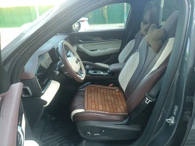Geely Xingyue L — Фото автомобиля 18